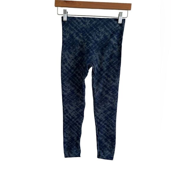 SPANX Look At Me Now Seamless Cropped Leggings In Indigo Watercolor Size Small - Picture 3 of 4